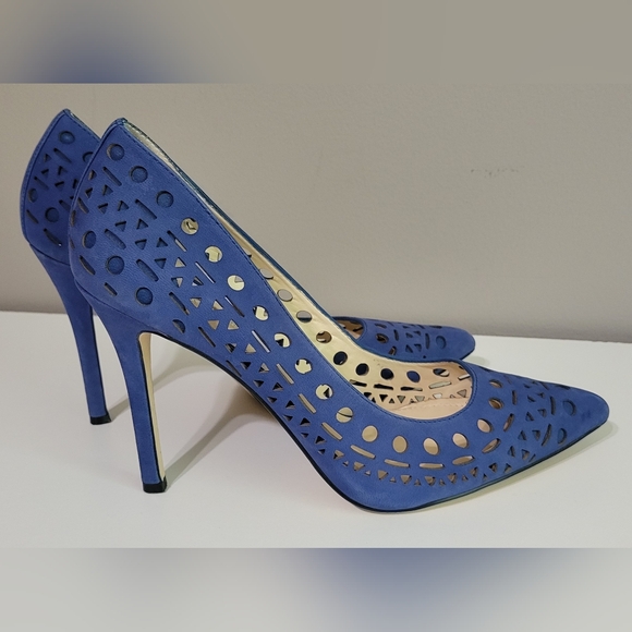 BCBGeneration Cut-Out Leather Heels - Picture 4 of 11